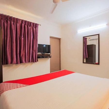 Oyo 18647 Pandav City Hotel มัดกอน ภายนอก รูปภาพ